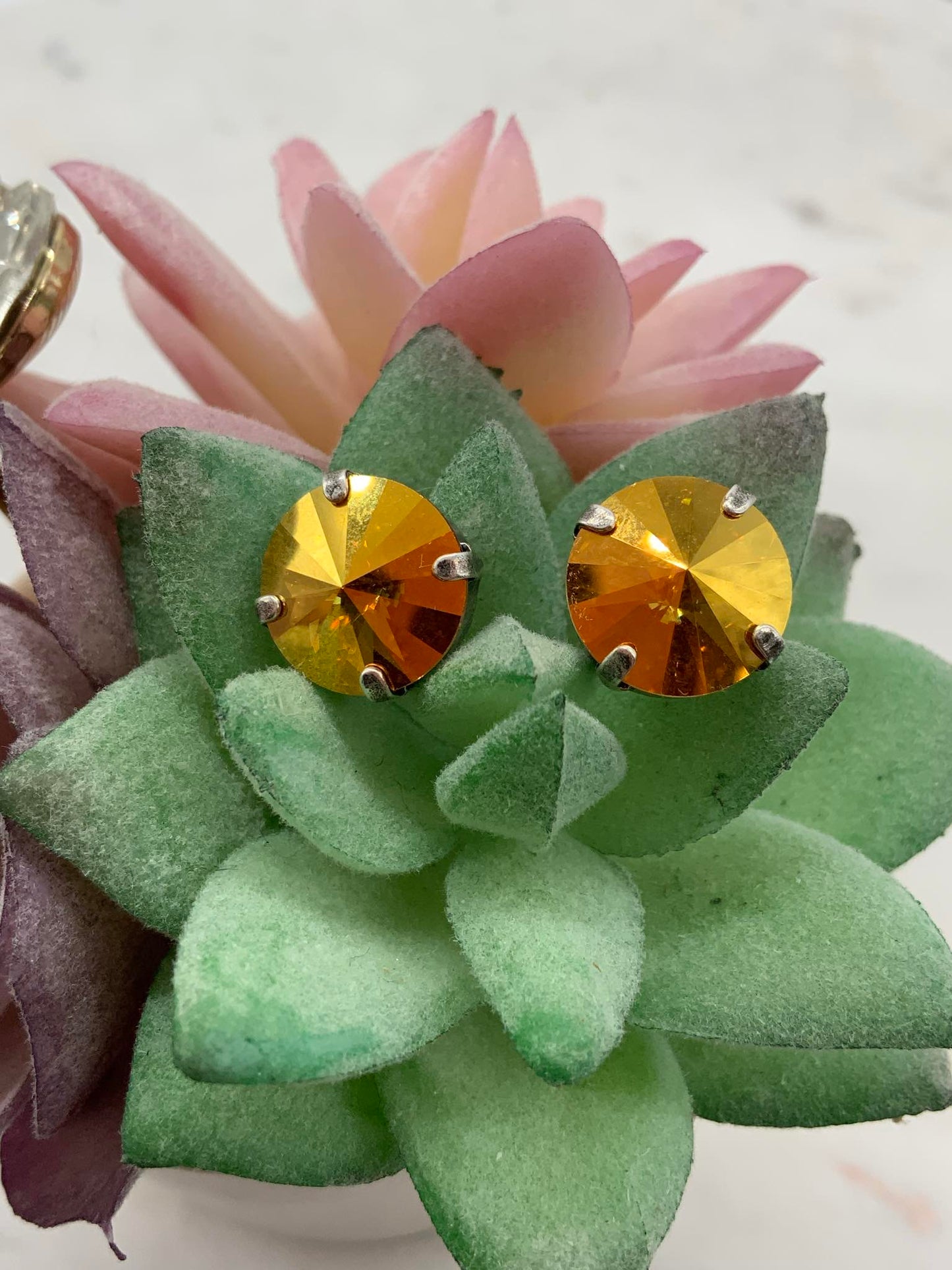 12mm Montana Blue, Metallic Gold , and Crystal Set