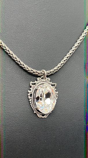 Vintage Oval Necklace