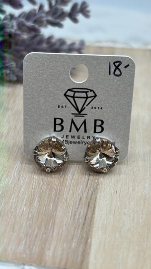 12mm Stud Earrings - Light Silk