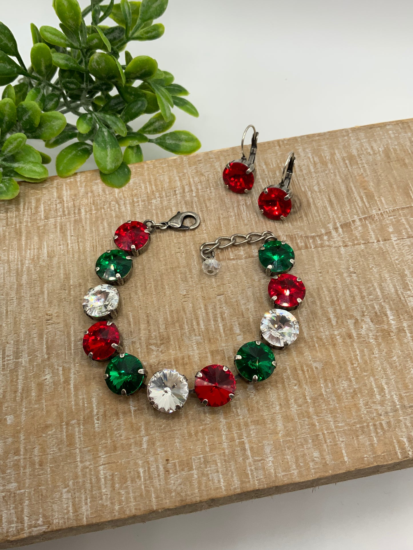 MRS CLAUS  FUNDRAISER - 12mm Full Christmas Bracelet and Earrings