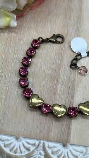 Antique Brass Metal Hearts Bracelet with 6mm Rose Crystals!
