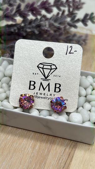 8mm Stud earrings- Antique Copper - Light RoseAB
