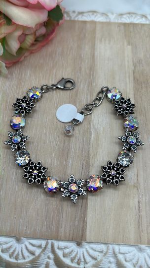 Snowflake Bracelet with CrystalAB and Crystal