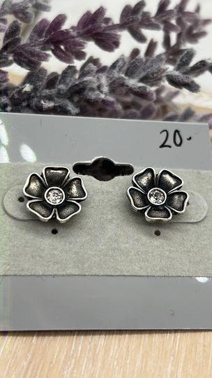 Flower Stud Earrings