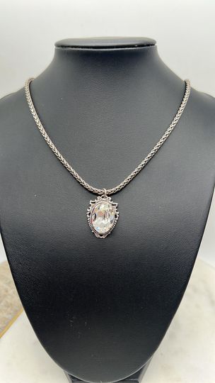 Vintage Oval Necklace